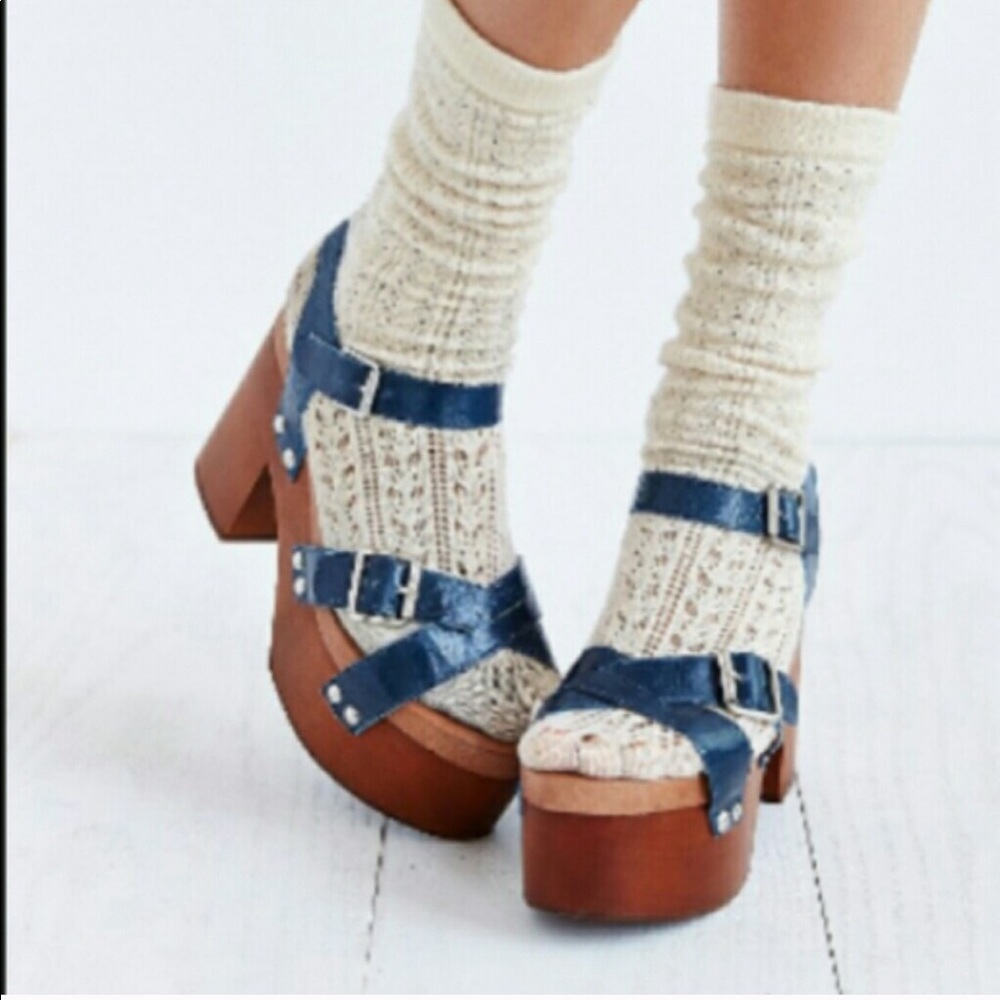 ISO!!!! Jeffrey Campbell Chunky Platform Heels